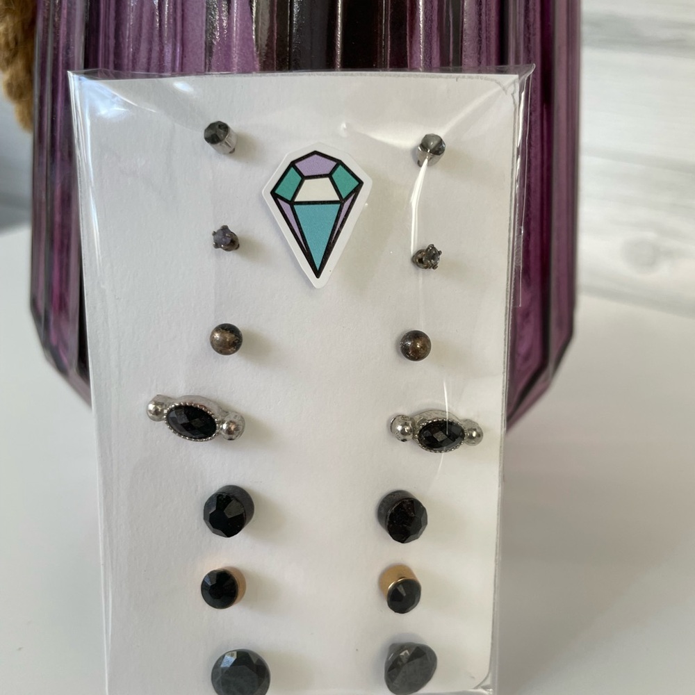 Rue21 Black and Gunmetal Mixed Stud Earring Pack